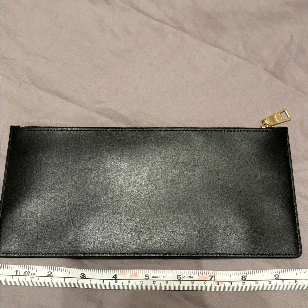 Coach Leather Pouch black with Gold Accents - Picture 3 of 9